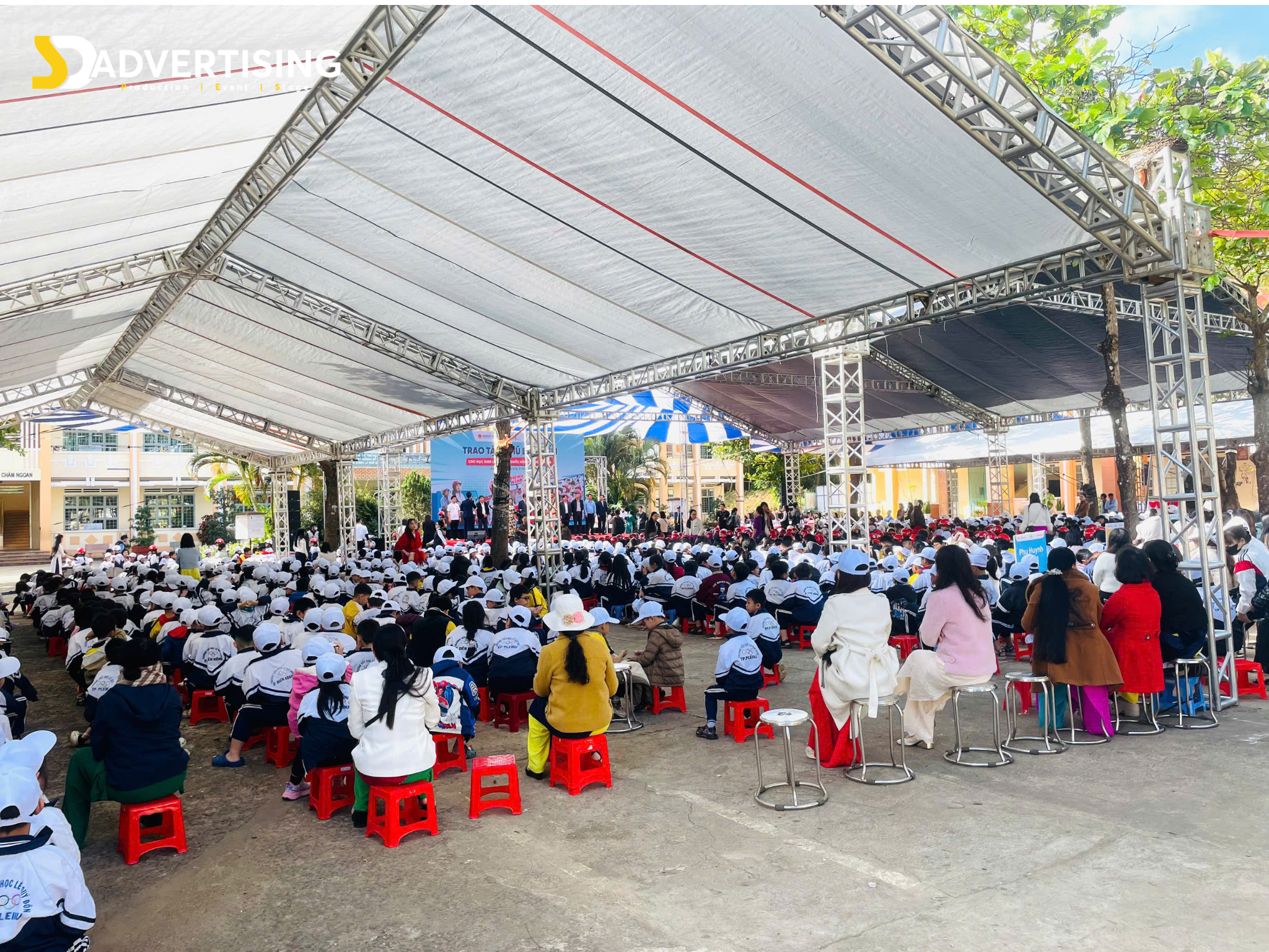 Nhà Bạt Sam Đăng